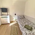 Travel Stop Appartement *