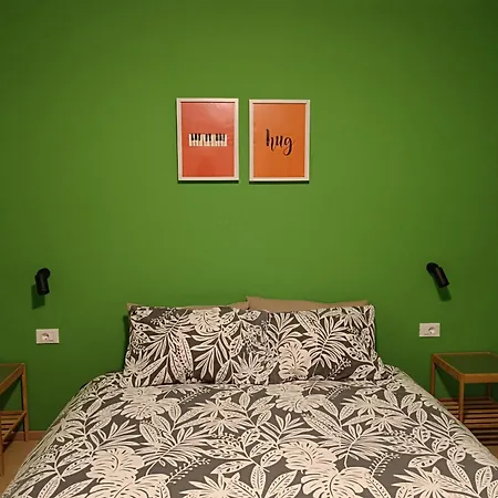 Travel Stop Apartment *