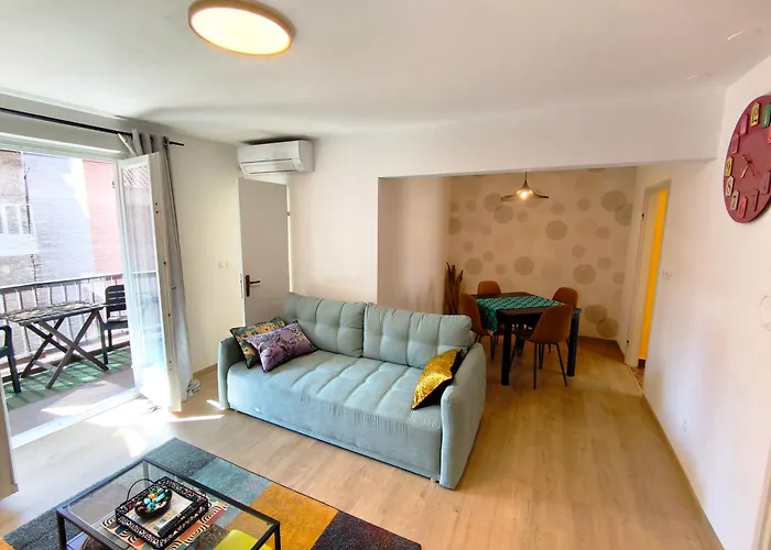 Travel Stop * Poreč